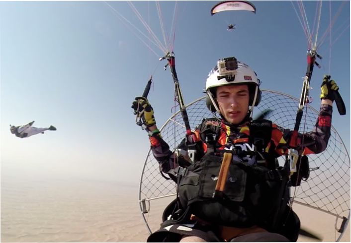 Paramotor vs wingsuit